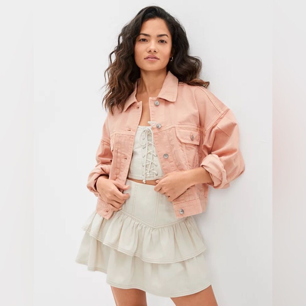 American Eagle AEO Cropped Denim Jacket in Peach Size XXL